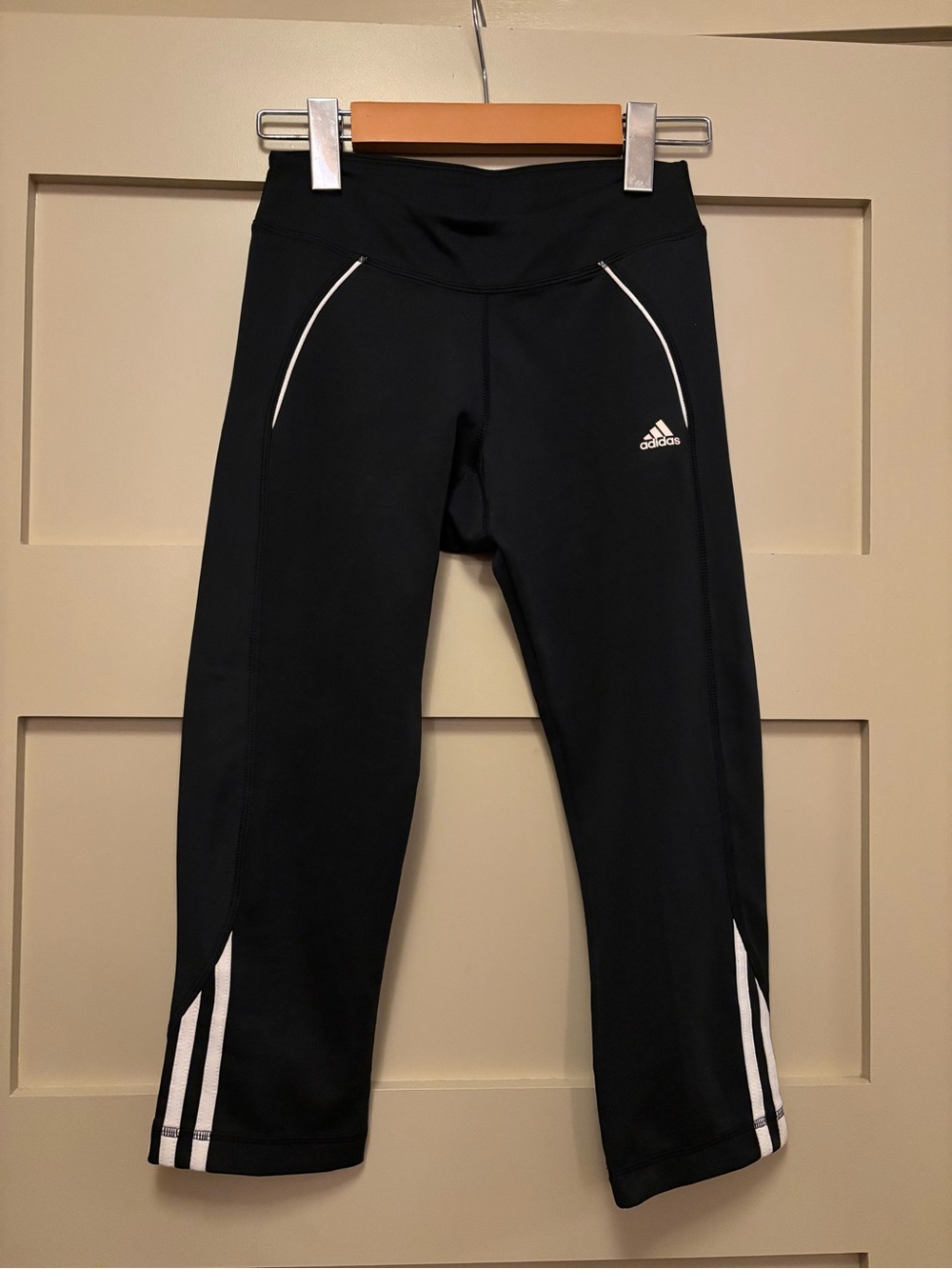 ADIDAS Capri Legging 3/4 Workout Tight Stretch Pants Mid Rise
